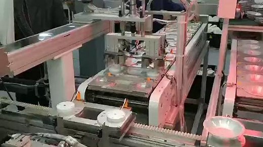 LED灯自动化生产流水线实拍