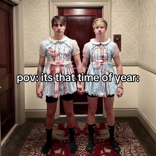 I miss hell week and halloween ☹️☹️☹️ this was their prime #CapCut #fyp #samandcolby #ghosthunting #paranormal