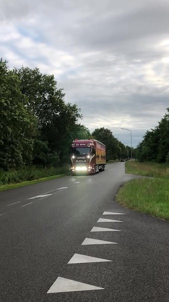 #benbeckerstyle #fy #goinstyle🚨😍👌 #trainhorn #nedking95cm🚨🎵 #mooiedaagn #truckstar2024 #trend #gasgeven #scania