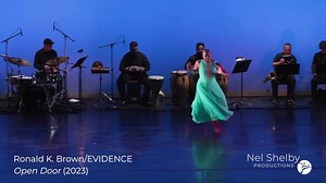 More video for Jerome Robbins Dance Division!!! 👏 This time, it’s EVIDENCE Dance! Loved filming ‘Open Door’ at The Joyce at the beginning of the year. The work truly highlights Brown’s signature fusing of African, Afro-Cuban, & contemporary dance. Fun fact: this work was originally created on Alvin Ailey American Dance Theater in 2015!!! Go watch more at NYPL The New York Public Library!!! 😍 🎥 Ronald K. Brown/EVIDENCE, A Dance Company at The Joyce Theater (2023); video Nel Shelby Productions;