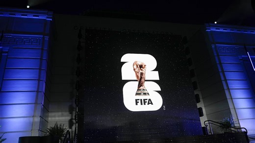 شاهد: من هوليوود.. فيفا يزيح الستار عن شعار كأس العالم 2026