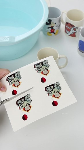 4.4K views · 77 reactions | Thought I could try make this mug even spookier with It Waterslide Decal 嵐 Paper link : https://bit.ly/3OAnDyx #asubpaper #diyprojects #waterslidedecals #mugdesigns #coffeemug #horrorart #it | A-SUB | Facebook