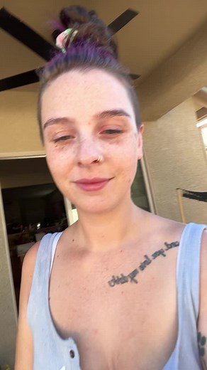 Anyway it’s Christmas time soon and so I’m gonna share some stuff there 🖤