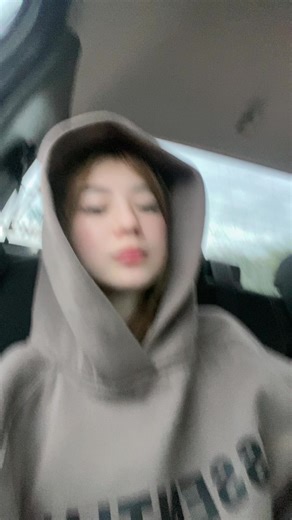 Kiffy Feminine Wash Before and After Kissing Experience