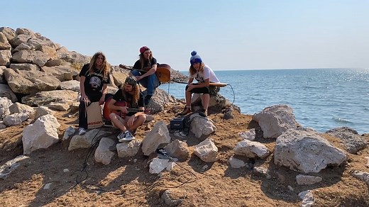 💔 it's Times Like These you learn to live again It's Times Like These you learn to love again 💔 #riptaylorhawkins #TaylorHawkins #FooFighters #MixedUpEverything #ThanksMike #StabingerCreamTeam #StabingerHof | Mixed Up Everything