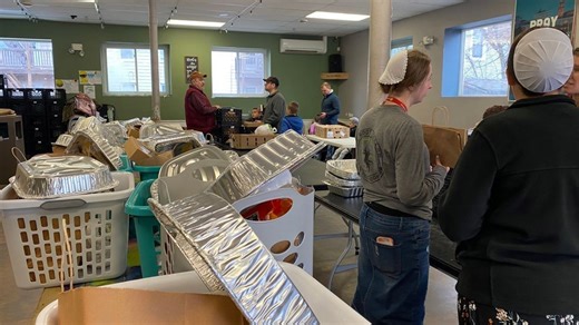 Lewiston nonprofit delivers record number of Thanksgiving meals to families in need
