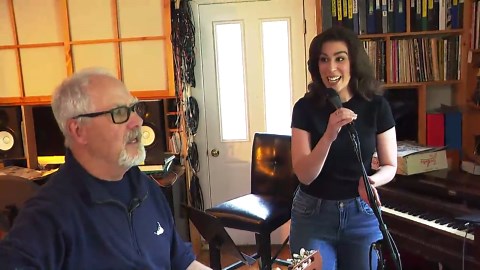 Web Extra: Kim Kalunian sings the Block Island Ferry jingle