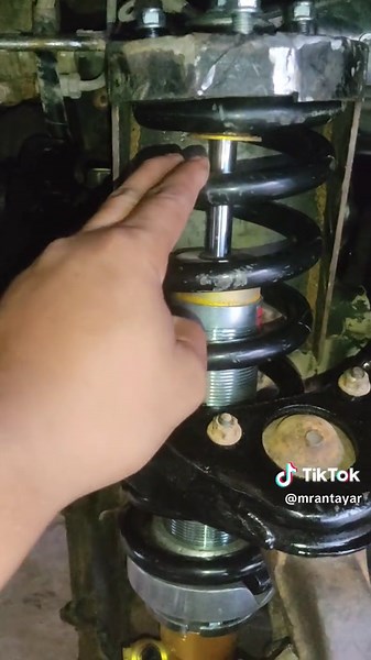 Modifikasi Upper Arm untuk Toyota Hilux