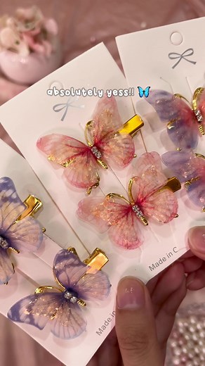 Korean Hair Clip Styles You'll Love | Trendy Hair Accessories