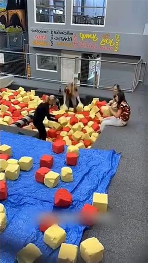 Trampoline Foam Pool Clean Karne Par Kya Kya Nikalta Hai 😱 | Shocking Finds