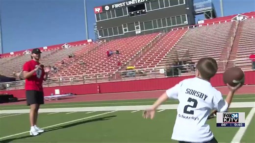 NEW: Texas Tech QB Brendan Sorsby hosted a QB camp this past weekend in Lubbock.Sorsby’s a great role model for the next generation! 👏