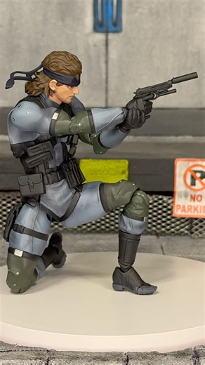 Posing Solid Snake MSG2 Updated edition figma 1/12 action figure #goodsmilecompany #metalgearsolid