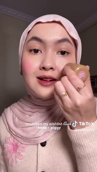 Best Cream Blush for Flawless Texture from Rhode Skin