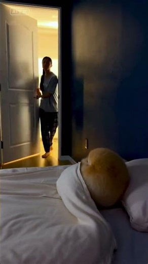 Serves you right for being greedy and eating in bed! See how I deal with you!