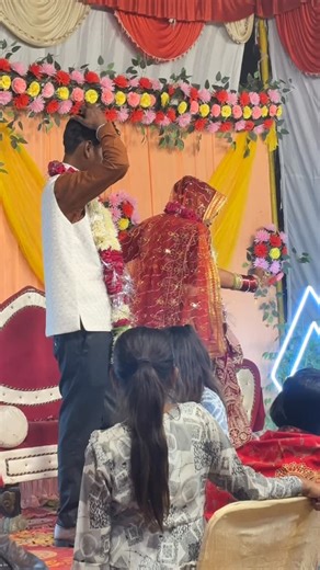 ℘ʀͥιʏͣᴀͫɴκᴀ 🍁 Vishwakarma on Instagram: "Dabdaba Bana Rahega😆"