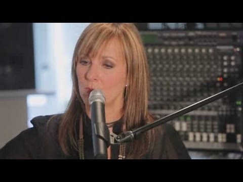 How to Sing on Pitch | Vocal Lessons