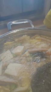 These fish head steamboat stall is located at 69 Geylang Bahru Food Centre. Stall unit-#01-10 大碗公鱼片海鲜汤 Big Bowl Fish Soup Served in a copper pot filled to the brim with soup and ingredients like cabbage, Tang Oh, yam and seaweed, the pot is kept piping hot by the charcoal embers that add a subtle smokey flavour. The broth is cooked with fish bones, dried sole fish and cabbage gives a natural sweetness. Choose your favourite fish to go with the soup - pomfret, red snapper, grouper and Song fish. 