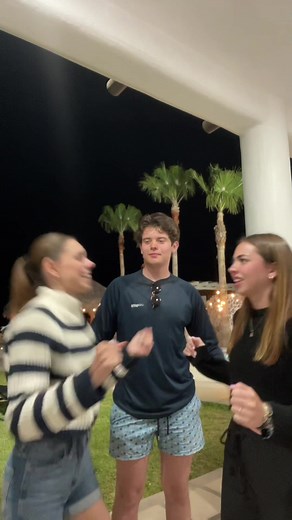 se supone que el era el marciano