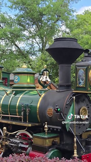 Explore the Walt Disney World Railroad Experience