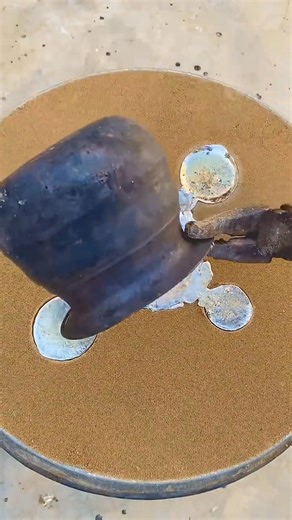 Amazing Metal Casting Asmr! #tools #metalcasting #metalwork #satisfying #asmr #meltingmetal | Creative Caster