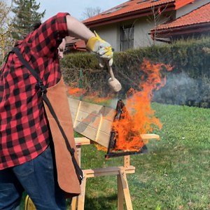 1.1M views · 2.2K reactions | Beautiful table design using the burned wood technique! | 5-Minute Recycle | Facebook