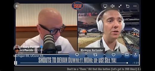 A lovely reminder last night that the CBB community is just the best.Sometimes writers can look down on TV people. Guys like @GaryParrishCBS, @MattNorlander, and @jeffborzello have never once made me fell less than and have always made this little local TV CBB junkie feel included.Grateful for it all, ✌🏻out Indy!