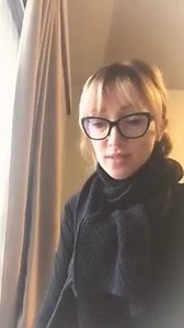 1.3K views · 15 reactions | La Dr.ssa Barbara Balanzoni replica a #Mattarella & #Conte. - LA DIFFERENZA FRA IL VACCINO TRADIZIONALE E GLI ATTUALI FATTI IN QUATTRO & QUATTR'OTTO... - | Jumbo Screen T.M. | Facebook