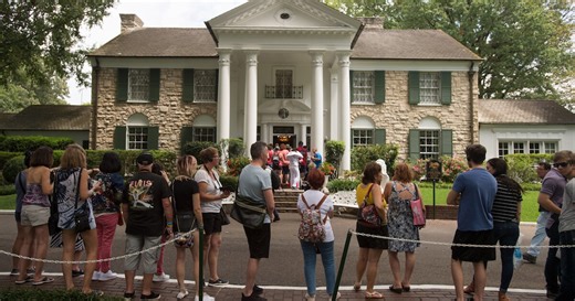 Elvis' family fights to keep Graceland off the auction block
