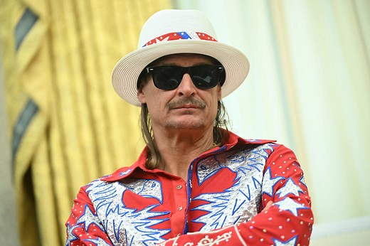 Why is there an alternative Super Bowl halftime show? Who's performing?