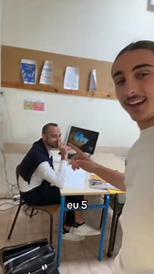 Lucas-Maths on Instagram: "Un élève me vole mon téléphone 🤣🤣🤣 bientôt 2 millions grâce à vous ❤️ #maths #mathematiques #prof #professeur #ecole #college #lycee #enseignement #enseignant #education #exam #bac #brevet #dnb #baccalauréat #apprendresurtiktok"