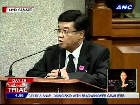 Sen. Estrada, Santiago admonish private prosecutor who covered his ears