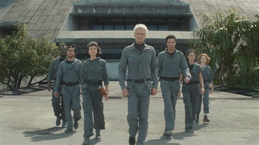 « Alien : Earth » : l’ambitieuse superproduction Disney , entre survivalisme et transhumanisme