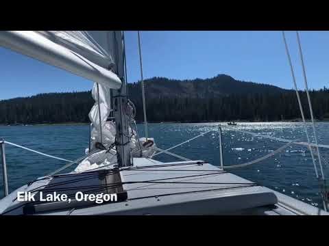 Sailing 21’ Venture “One Fiddy” at Elk Lake, Oregon