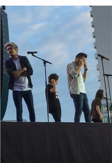 One Direction's Iconic 18 Performance: 10 Years Later