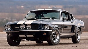 ¿DÓNDE ESTÁ EL FAMOSO FORD MUSTANG SHELBY GT500 DE JIM MORRISON?