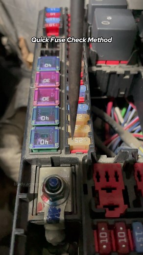 El innovador método para localizar un fusible fundido