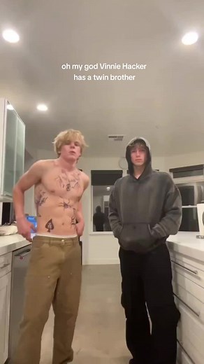 Carol 🛍️ (@vickmyg) - I love them lol #vinnie #vinniehacker #vhacker #jackwright #fy #foryou