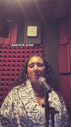 Pacify Her- Melanie Martinez (Cover by Cianna)