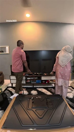 unboxing Hisense Q7Q. QLED, 144hz.