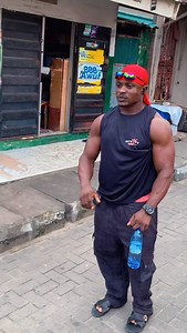 Today I showed one of my guy where to get black seed oil for consumption. Black seeds oil is packed with antioxidants which boost immune and fight inflammations when taken daily🕺🫡💪🙏 That’s Bawo there!!! | Bawo bodybuilder