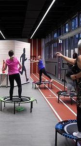 🫶 Gemeinsam in Bewegung bleiben, den Lymphfluss anregen, Schwellungen reduzieren, Schmerzen lindern und mit viel Spaß das Rundum-Wohlgefühl steigern - das ist das Ziel dieses Gruppentrainings der ORTHO-TEAM Gruppe für Lymph- und Lipödem Betroffene. 🙏 Das sagen die Teilnehmerinnen: 💬💗 "Seit ich mit dem bellicon trainiere, fühlen sich meine Beine leichter an. Das merke ich auch in meinem Alltag sehr gut." 💬💗 "Für mich gab es eine sehr große Veränderung: Mein Knie ist praktisch schmerzfrei." 