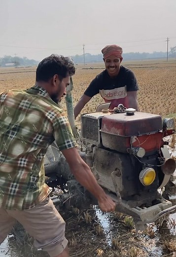 I went to learn how to drive a tractor. 😅#riponvideo #foryou #tiktok