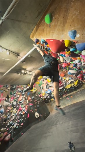 UNDERGROUND on Instagram: ". 2級 #climber @uki.uki_mizuki #routesetter @bo_ro.marltamago ボルダリングジム ボルダリングジムUNDERGROUND 東京都北区東十条3-1-14ライフエールマンションB1F 平日 11:00-23:00 土曜 11:00-23:00 日祝10:00-21:00 JR東北線 東十条駅/3分 JR埼京線 十条駅/10分 __________________________________________ #ボルダリング #クライミング #ボルダー #boulder #climbing #bouldering #climbinggymUNDERGROUND #ボルダリングジムUNDERGROUND #training #climber #boulderinggym #東京 #tokyo #routesetting #ボルダリングジム #climbingphotography #climbing_lovers #climbing_worldwide #climb