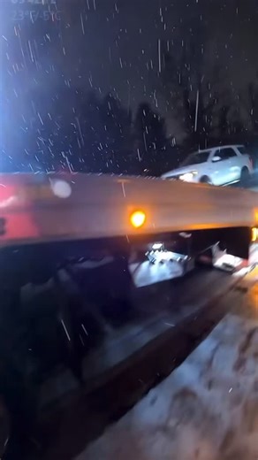 Offical TowTruckThings on Instagram: "👍🏼LIKE, 🔥SHARE AND ✅FOLLOW @towtruckthings @towsales • 📥DM YOUR TRUCK PICS OR VIDEOS TO BE FEATURED! ✅ • 📲TURN POST NOTIFICATIONS ON ✅ • 🚨Follow @towtruckthings @towsales ✅ • 🙌🏽 Tag A Friend 🤙🏼 • 🤘🏾Everyone Gets Posted, Just Be Patient, There’s A Line 🖤💛🖤 • #TowTruckThings #Tow #TowTruck #Towing #LightDuty MediumDuty HeavyDuty Wrecker Flatbed Rotator Recovery TowLife Merica SlowDownMoveOver ItsTheLaw TowLivesMatter ThinYellowLine Repo Best Dra