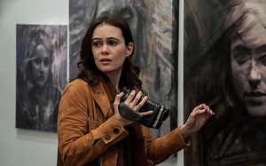 温子仁监制！Netflix邪教恐怖剧《81号档案》预告，跨越时空解救25年前的女子