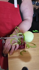 🍎APPLE HAND PIES 🍏📌 (Save this recipe!!) Apple Hand Pies are made with apple pie filling, homemade pie crust or biscuit dough. Make ahead and freeze them. 👉shared nearly 200,000 times!! It's a reader favorite 😍 ❤️ Ingredients Needed: • Granny Smith & McIntosh, etc. • butter • brown sugar • granulated sugar • lemon juice • cold water • cornstarch • ground cinnamon • ground nutmeg • Homemade pie crust or biscuit dough ✅Make apple pie filling – Let it cool completely. You can even make this a 