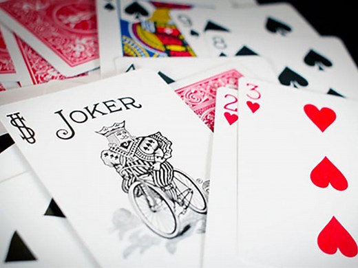 Best Playing Cards For Magic & Sleight Of Hand Card Tricks