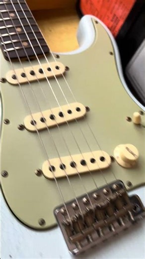 2025 Fender Custom Shop ‘64 Stratocaster in Faded Sonic Blue
