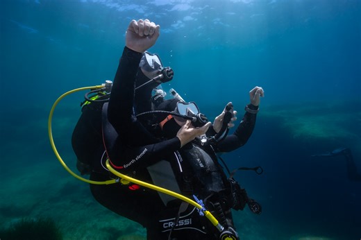 What’s the Difference Between Advanced Open Water Diver and Rescue Diver?