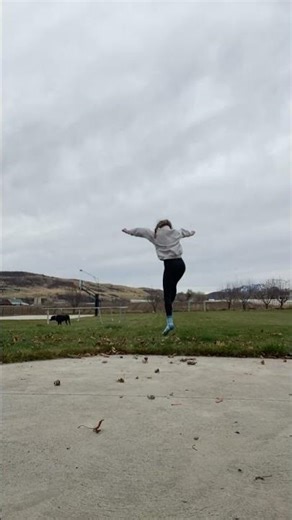 tumblinggg #tumbling #backhandspring #ariel #cool #tricks #fyp #relatable #walkover #blowup #viral